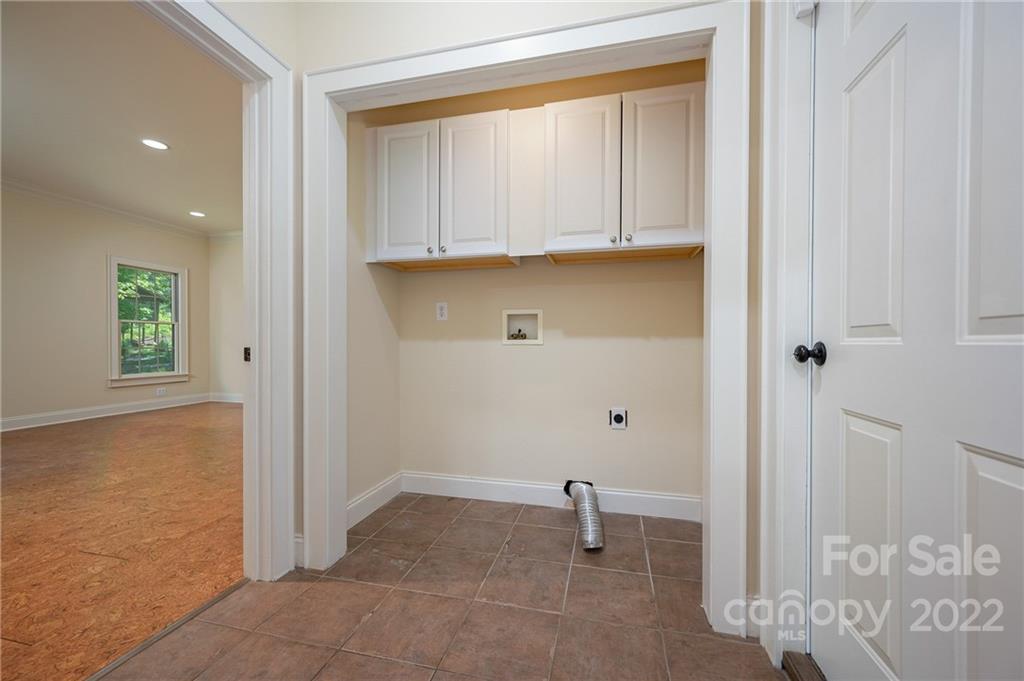67 Souther Road Fletcher, NC 28732 - Photo 23 of 39 a view of a room with window