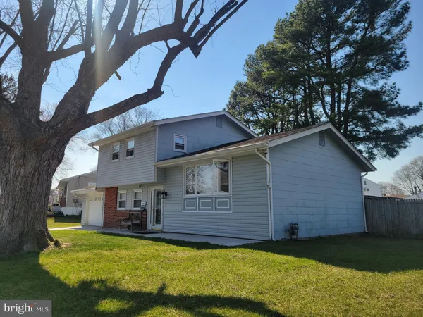 $325,000 | 959 McDowell Drive, Dover, DE 19901