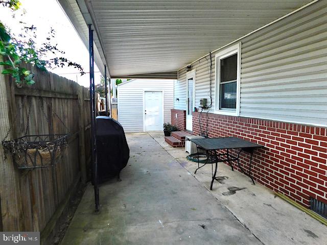 8215 Longpoint Road Dundalk, MD 21222 - Photo 21 of 22