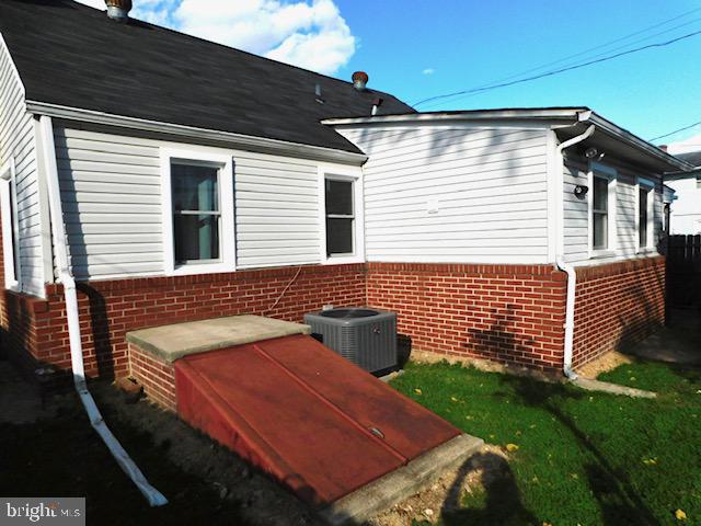 8215 Longpoint Road Dundalk, MD 21222 - Photo 22 of 22