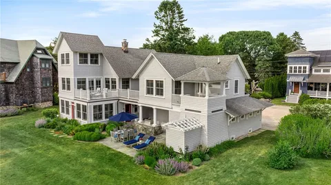 $1,995,000 | 19 Teal Drive, South Kingstown, RI 02879