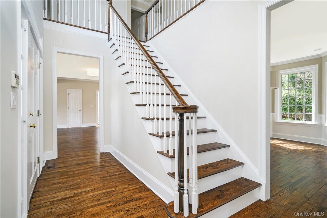 66 Apawamis Avenue Rye, NY 10580 - Photo 3 of 28