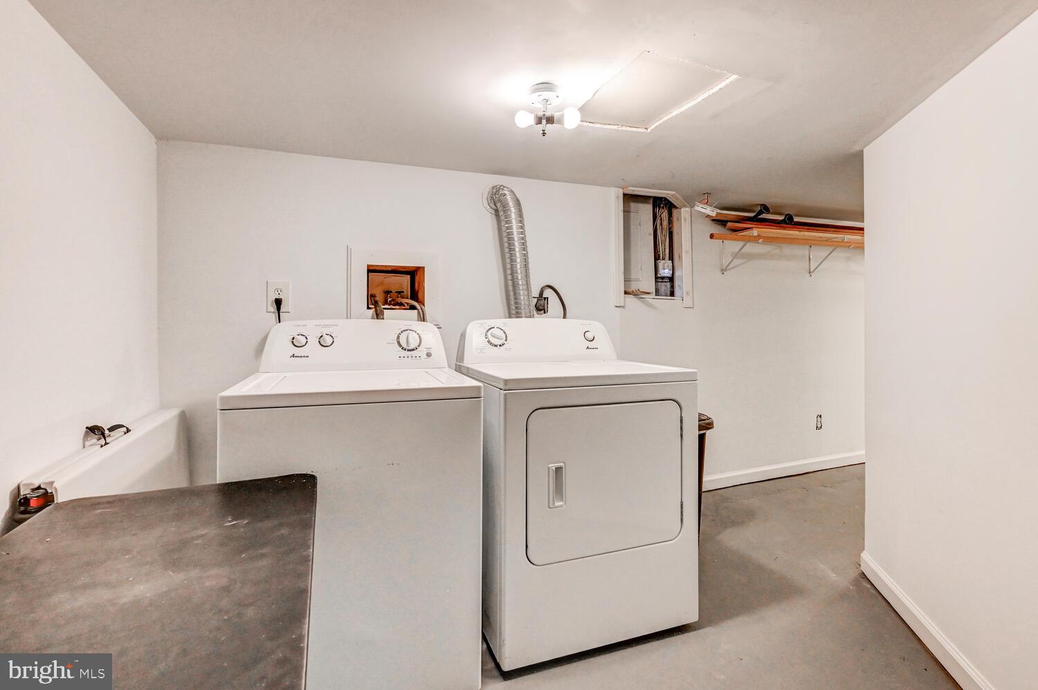 2636 Spring Road Baltimore, MD 21234 - Photo 20 of 25 a utility room with dryer and washer