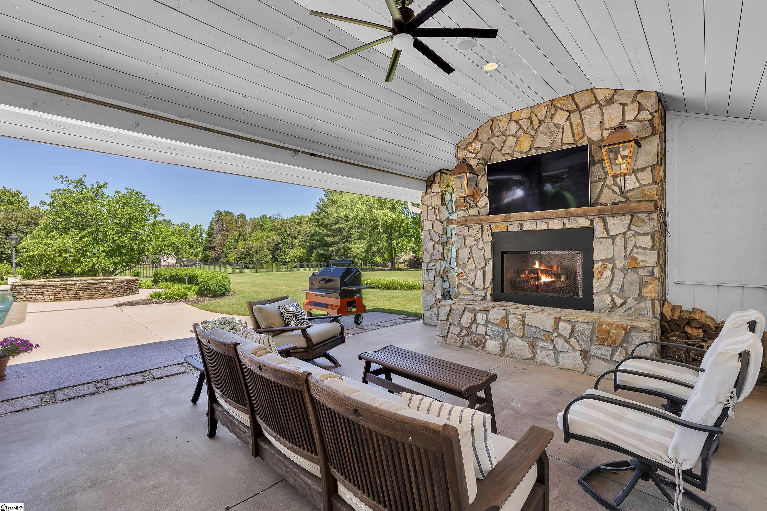 2383 Roper Mountain Road Simpsonville, SC 29681 - Photo 37 of 48 Gallery Image 37