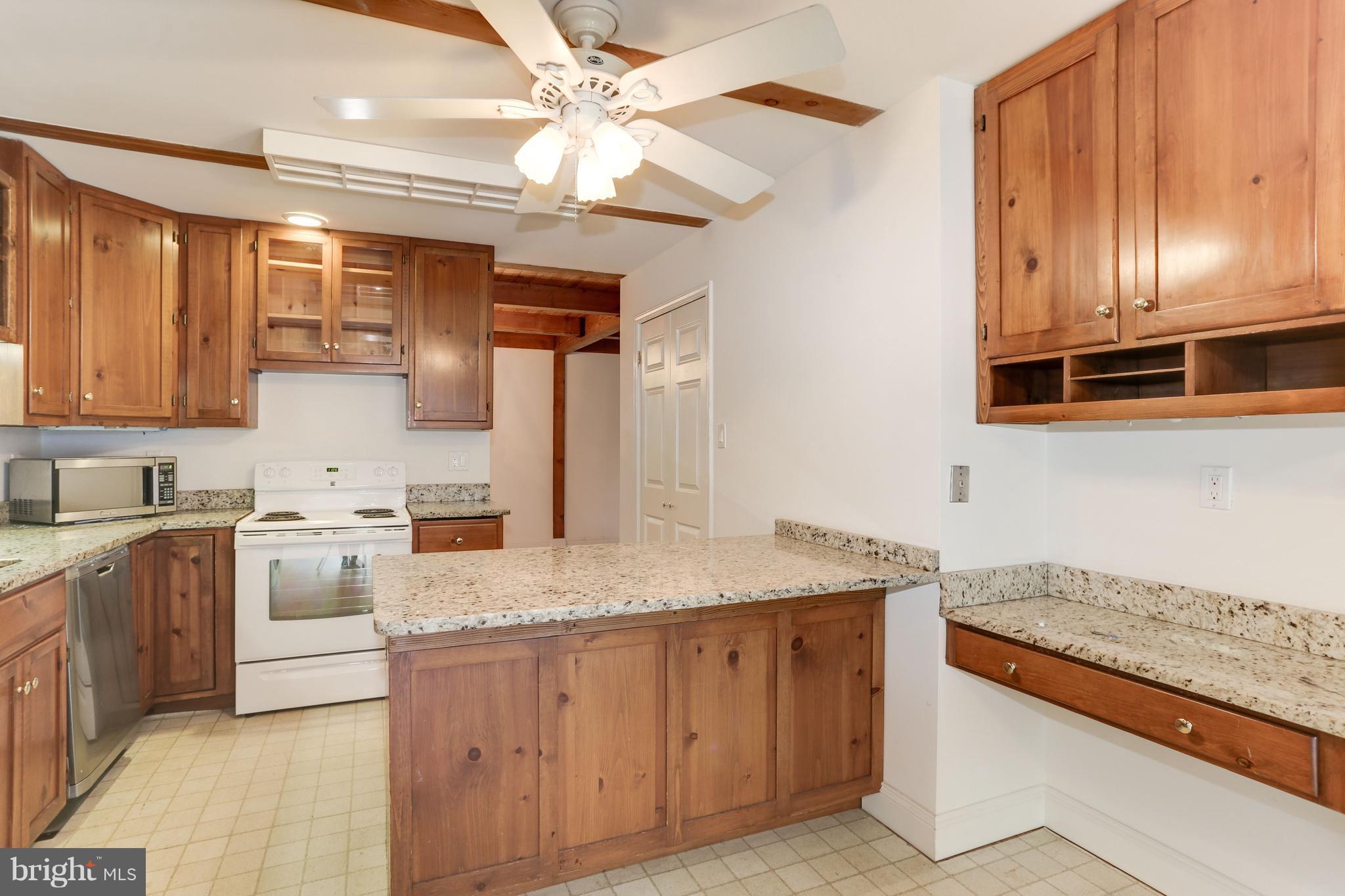 13191 Highland Road Highland, MD 20777 - Photo 12 of 30 Kitchen