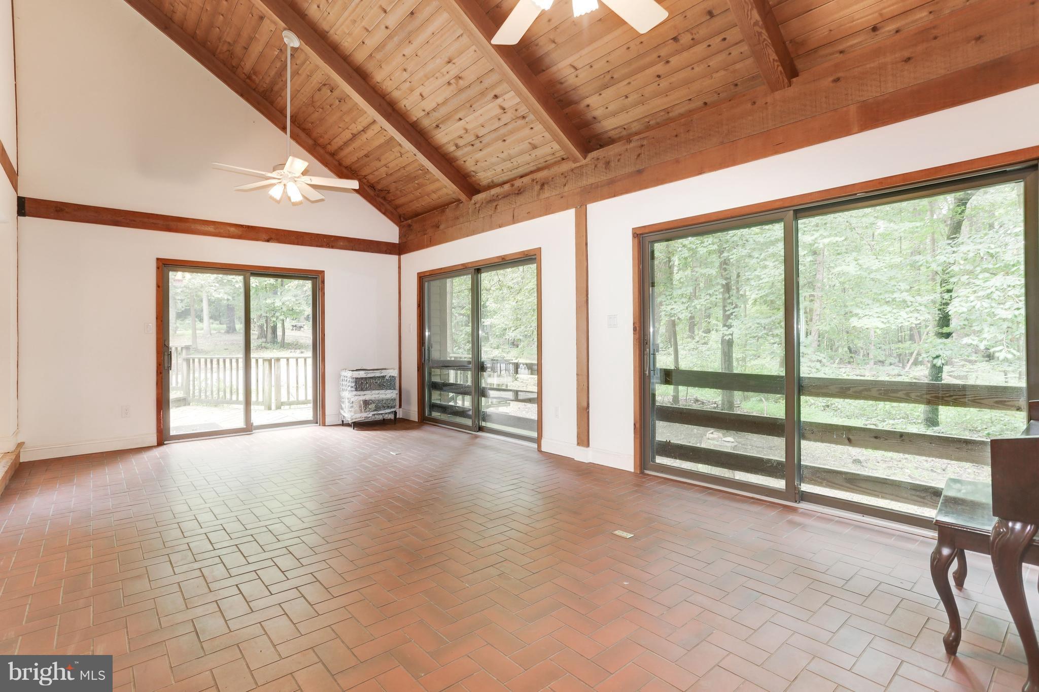13191 Highland Road Highland, MD 20777 - Photo 8 of 30 Family Room
