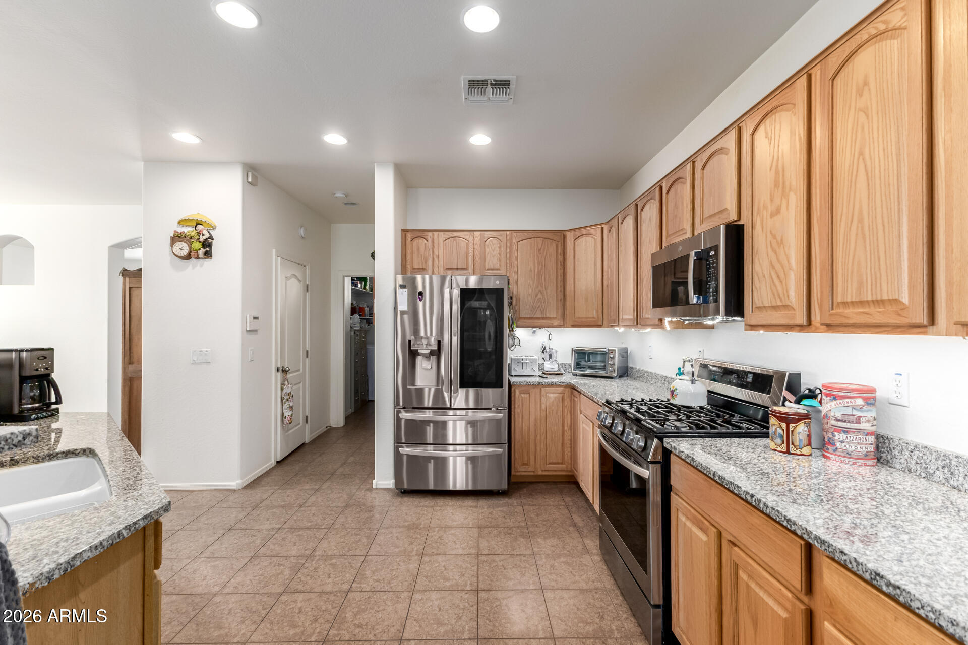 7129 West Carter Road Laveen, AZ 85339 - Photo 12 of 22 Kitchen