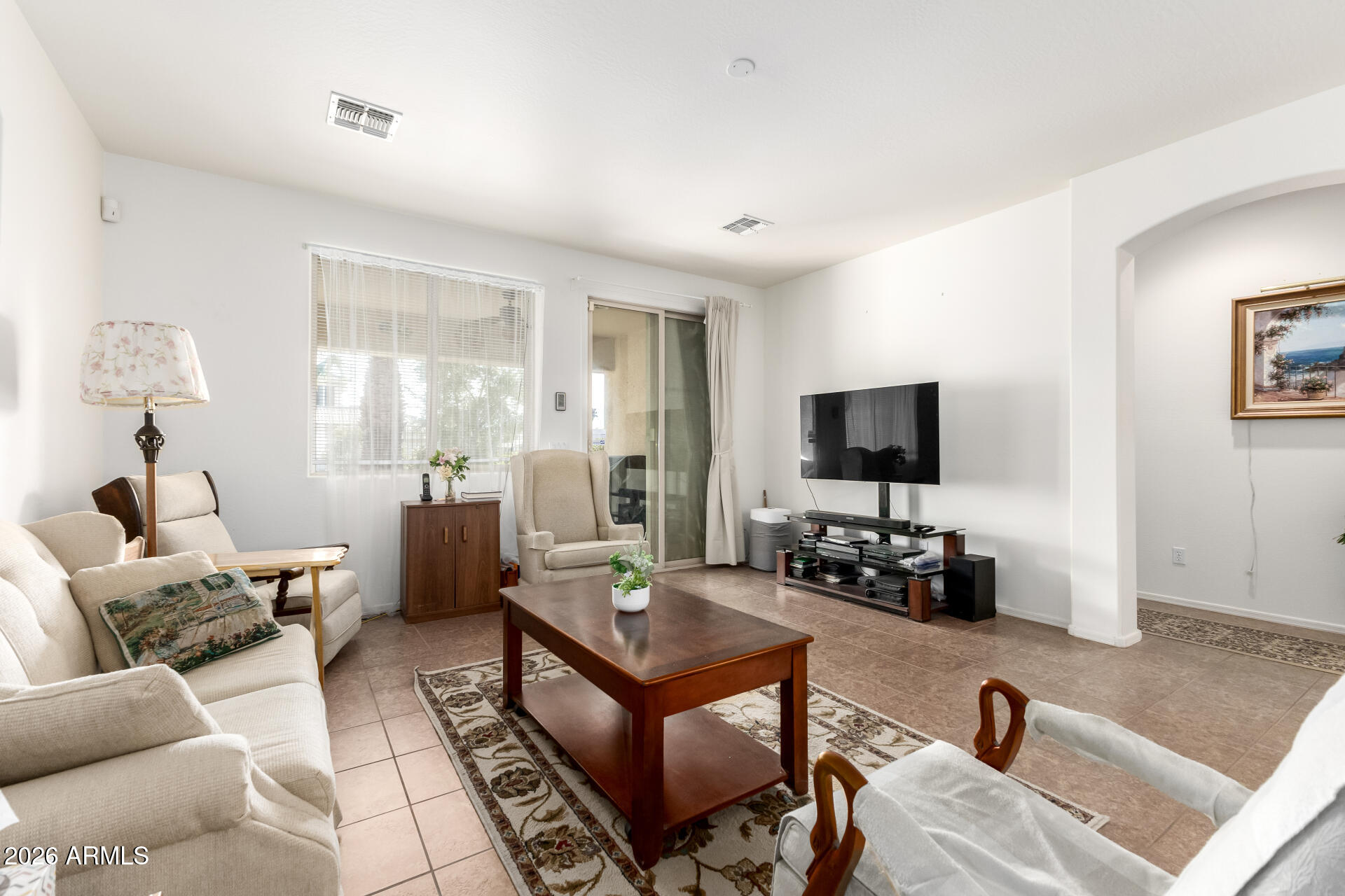 7129 West Carter Road Laveen, AZ 85339 - Photo 3 of 22 Living Room