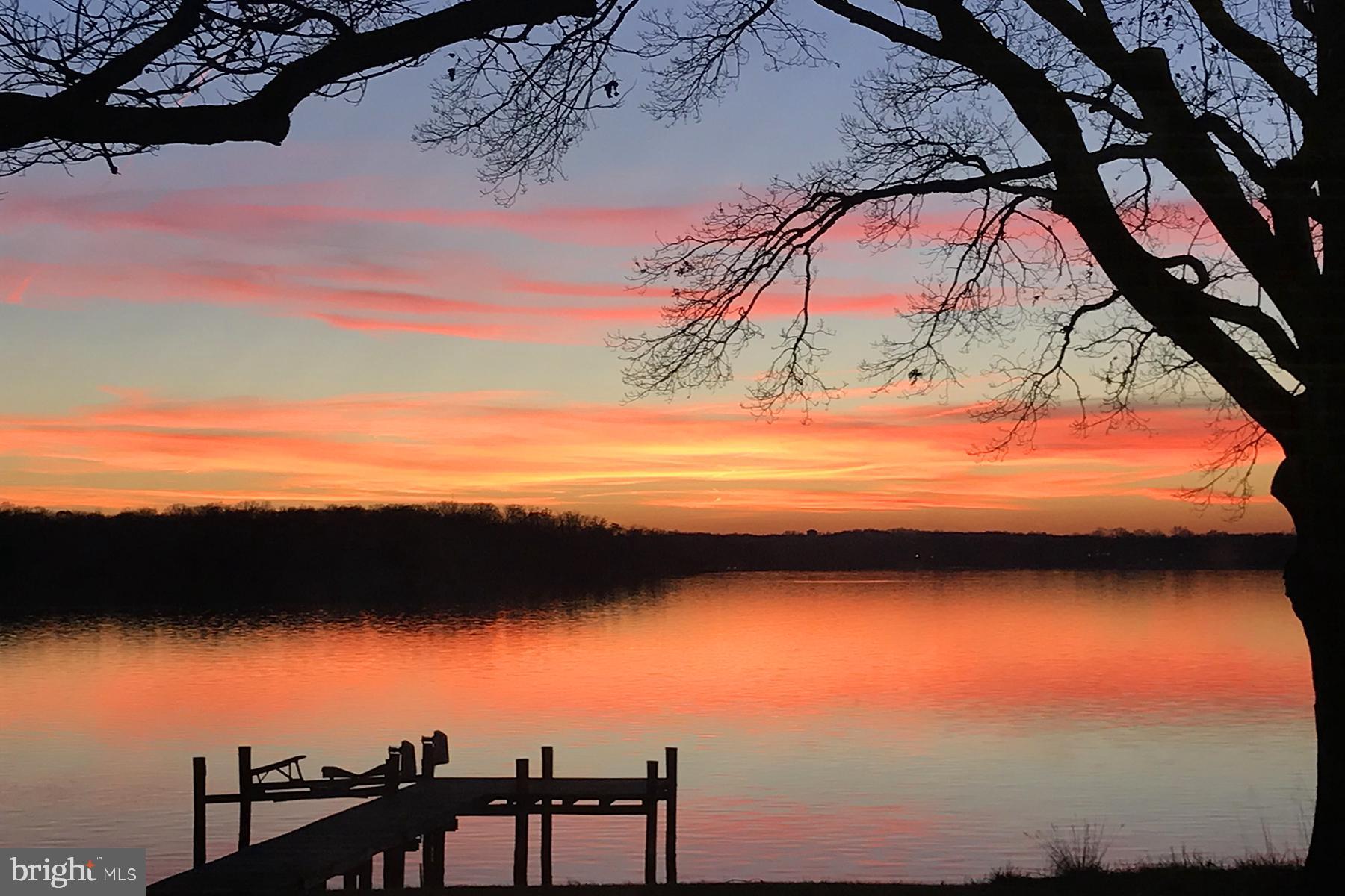 3258 Harness Creek Road Annapolis, MD 21403 - Photo 2 of 34 a view of an ocean from a balcony