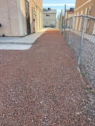 $689,000 | 4723 Thunderbolt Avenue, Las Vegas, NV 89115