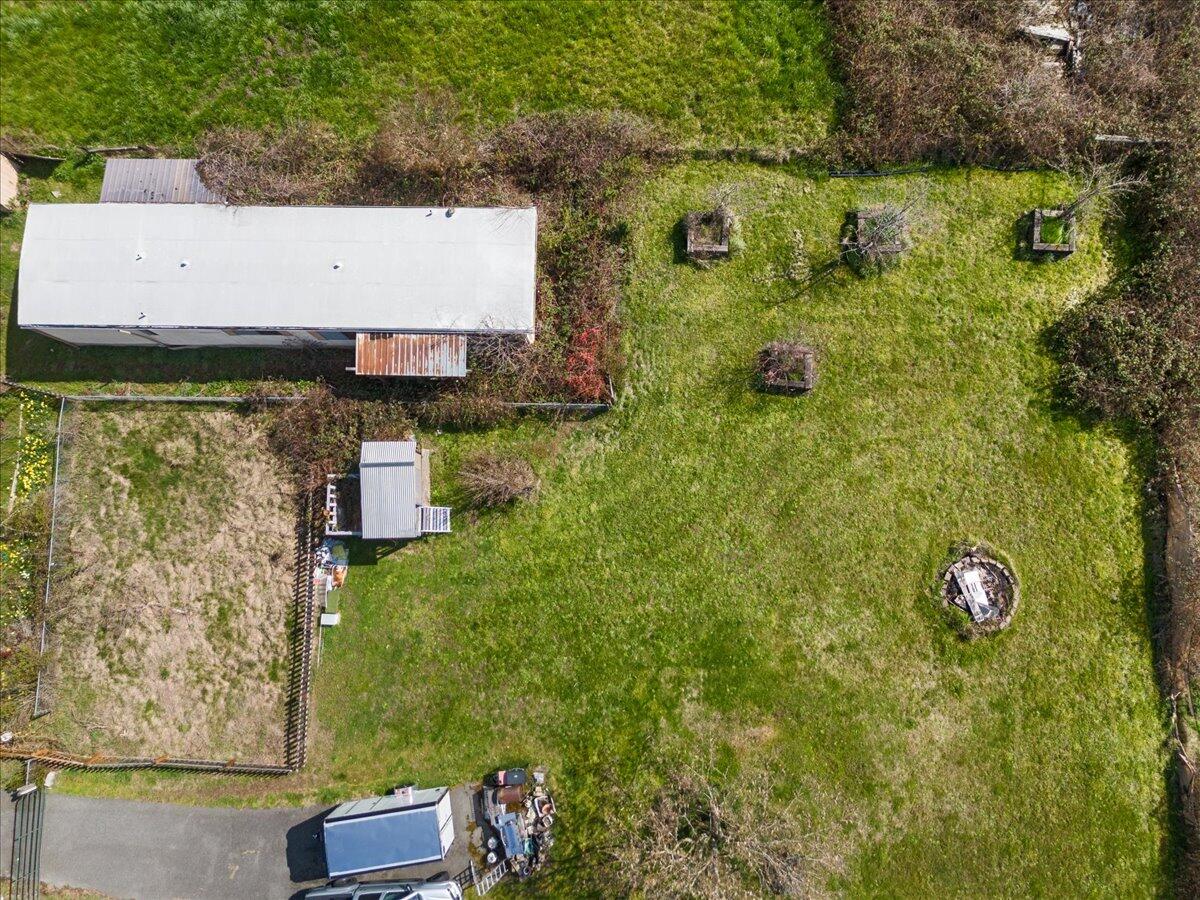 829 West Harbeck Road Grants Pass, OR 97527 - Photo 22 of 36 22-View from directly above