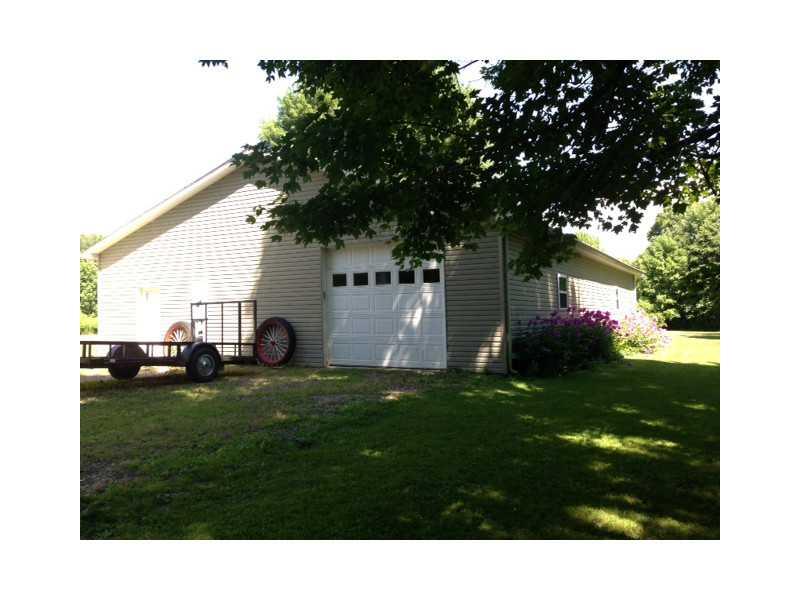 277 Baker Hill Road Fredonia, PA 16124 - Photo 10 of 23 Parking Lot/Garage.