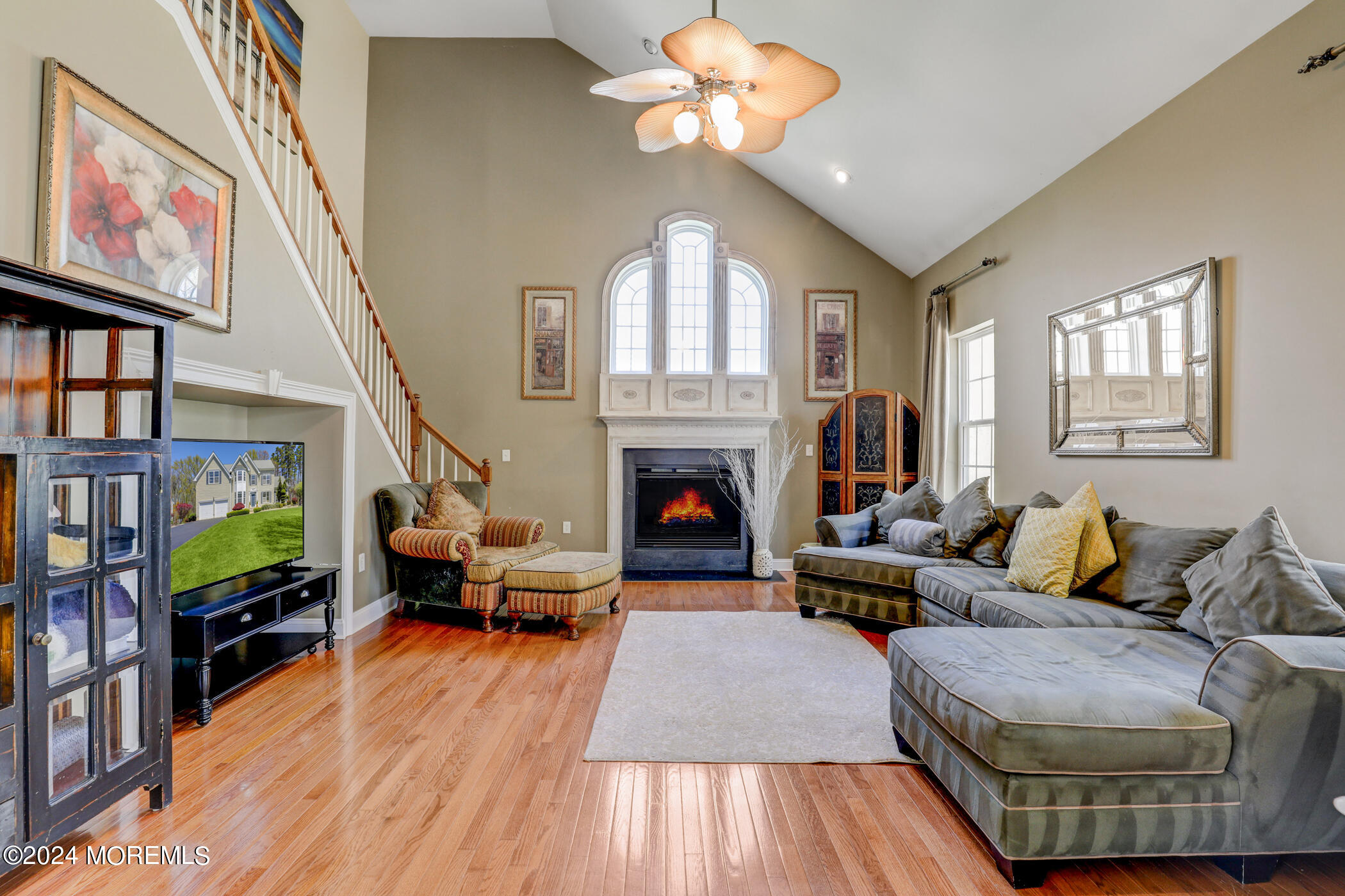 9 Emily Road Manalapan, NJ 07726 - Photo 17 of 35 19 - Great Room