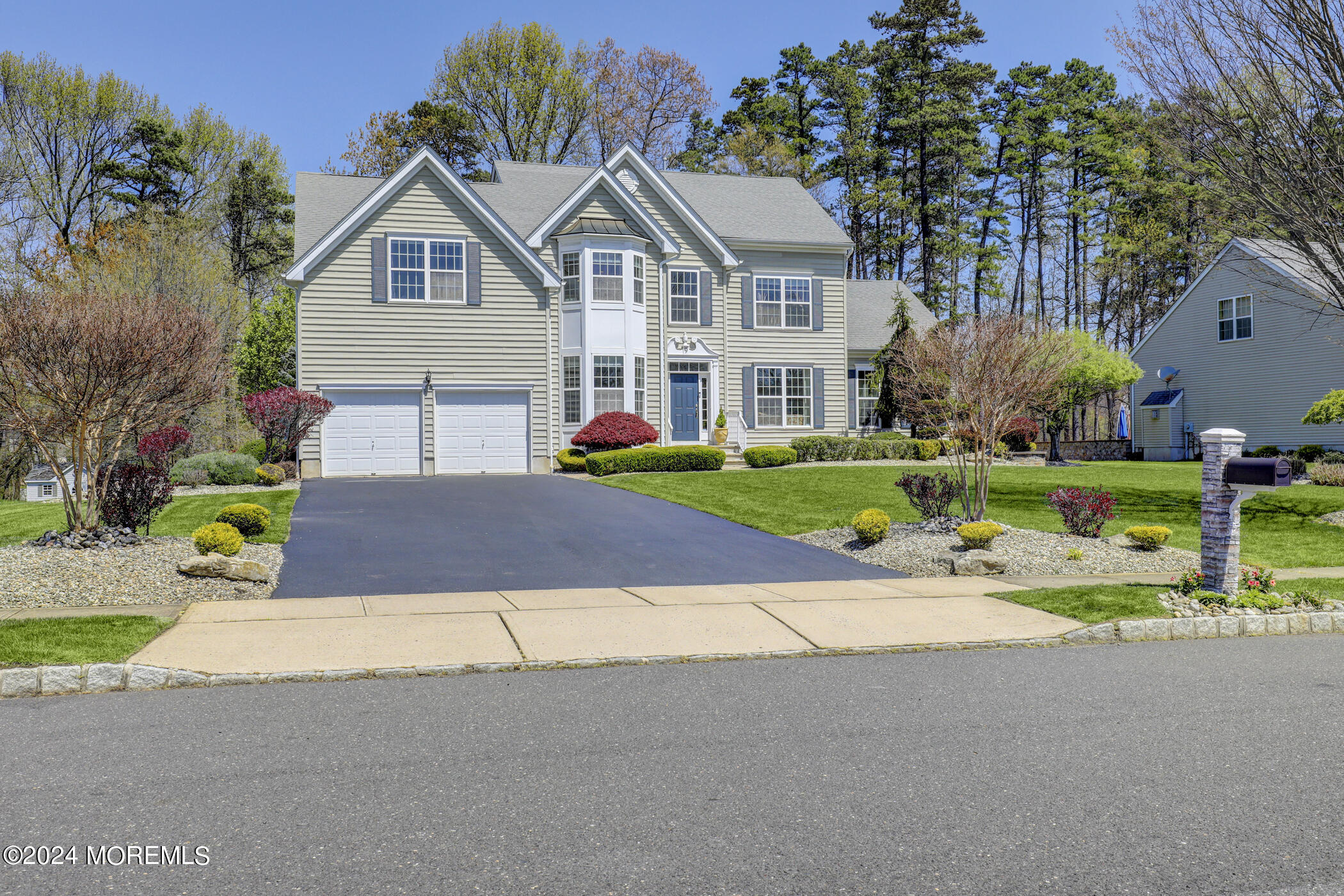 9 Emily Road Manalapan, NJ 07726 - Photo 3 of 35 4 - Front of Home