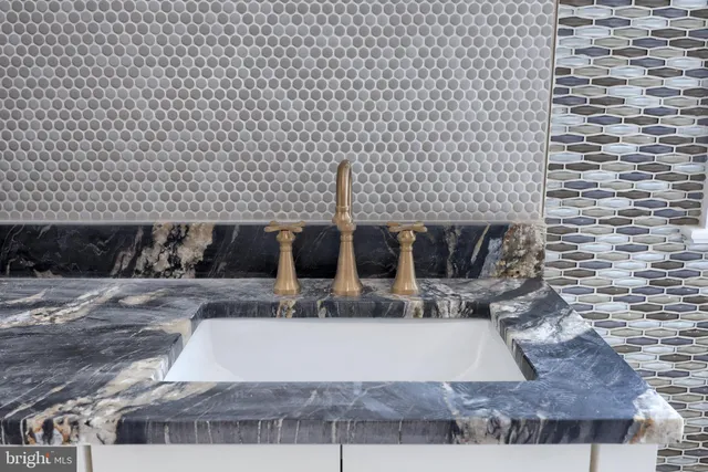 $1,250,000 | 514 Dolly Drive, Lancaster, PA 17601