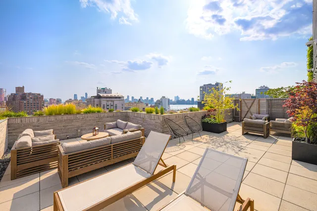 $2,995,000 | 345 West 14th Street, Unit 5A | Chelsea