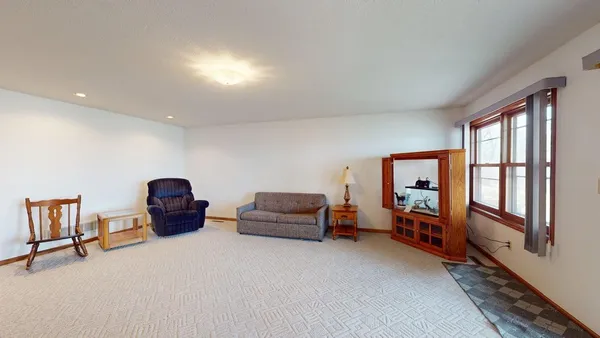 $368,000 | 64 Conner Circle Southwest, Rochester, MN 55902