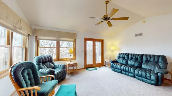 $368,000 | 64 Conner Circle Southwest, Rochester, MN 55902
