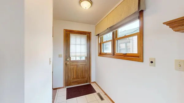 $368,000 | 64 Conner Circle Southwest, Rochester, MN 55902