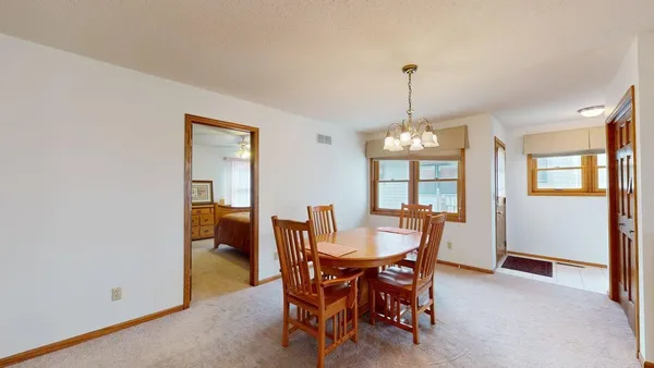 $368,000 | 64 Conner Circle Southwest, Rochester, MN 55902