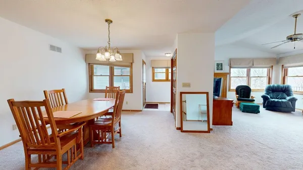 $368,000 | 64 Conner Circle Southwest, Rochester, MN 55902