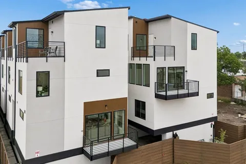 $624,000 | 4739 Gretna Street, Unit 203, Dallas, TX 75207