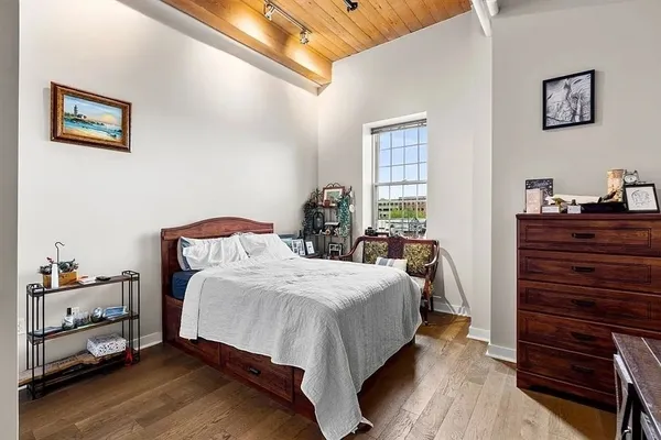 $3,000 | 130 John Street, Unit 459, Lowell, MA 01852