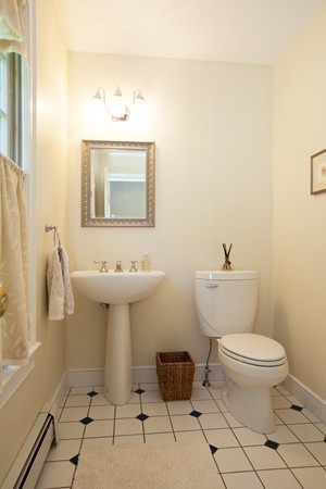 179 Judge Cushing Road Scituate, MA 02066 - Photo 14 of 29 Gallery Image 14
