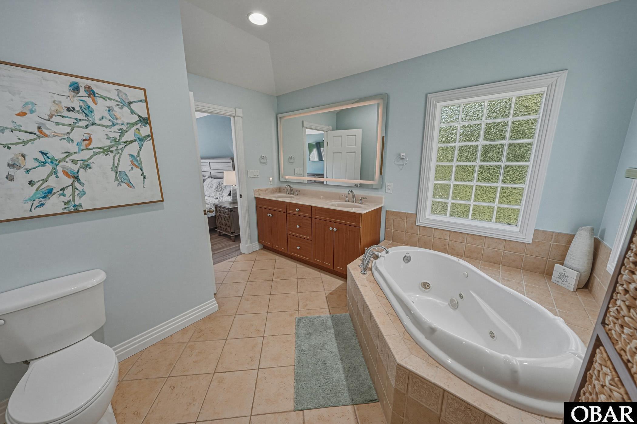 410 First Flight Run, Unit 21R Kitty Hawk, NC 27949 - Photo 33 of 98 Private Bath #1
