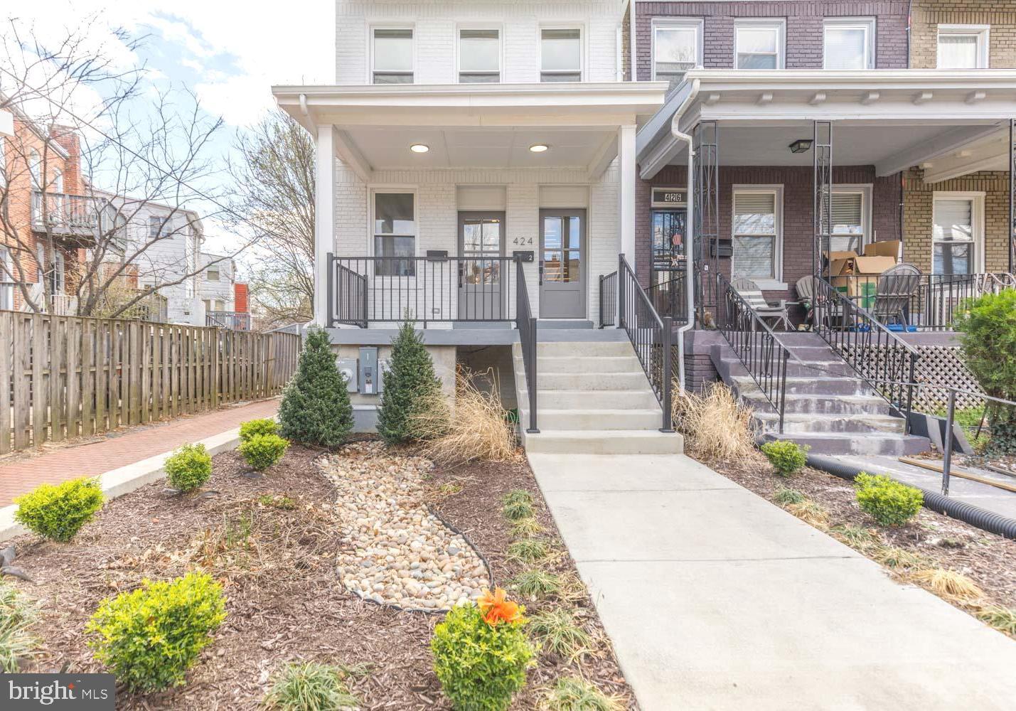 424 Taylor Street Northwest, Unit 1 Washington, DC 20011 - Photo 2 of 53 a view of a lobby with a patio