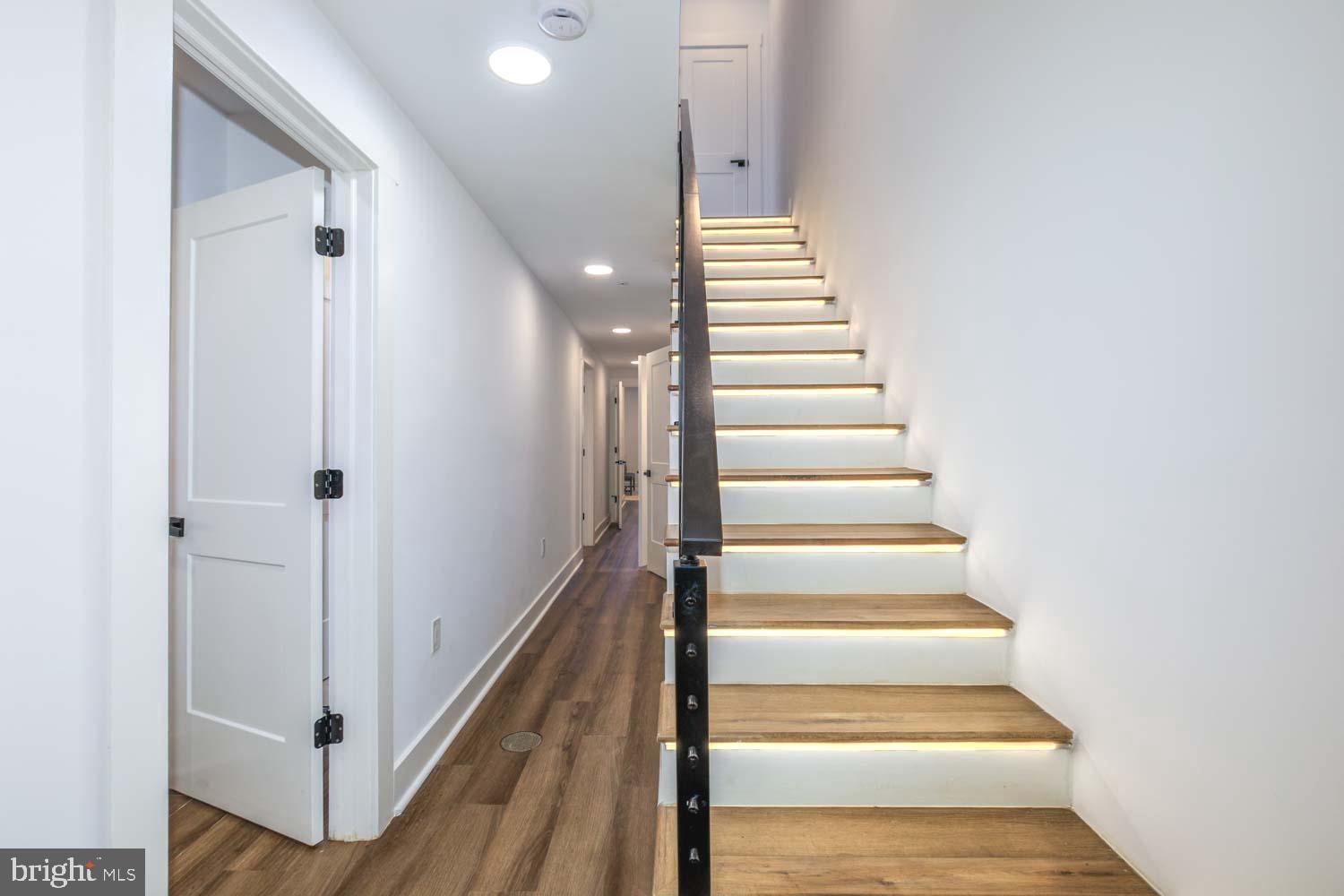 424 Taylor Street Northwest, Unit 1 Washington, DC 20011 - Photo 29 of 53 a view of entryway