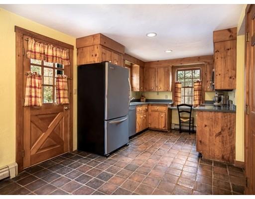 128 Leslie Road Rowley, MA 01969 - Photo 7 of 21