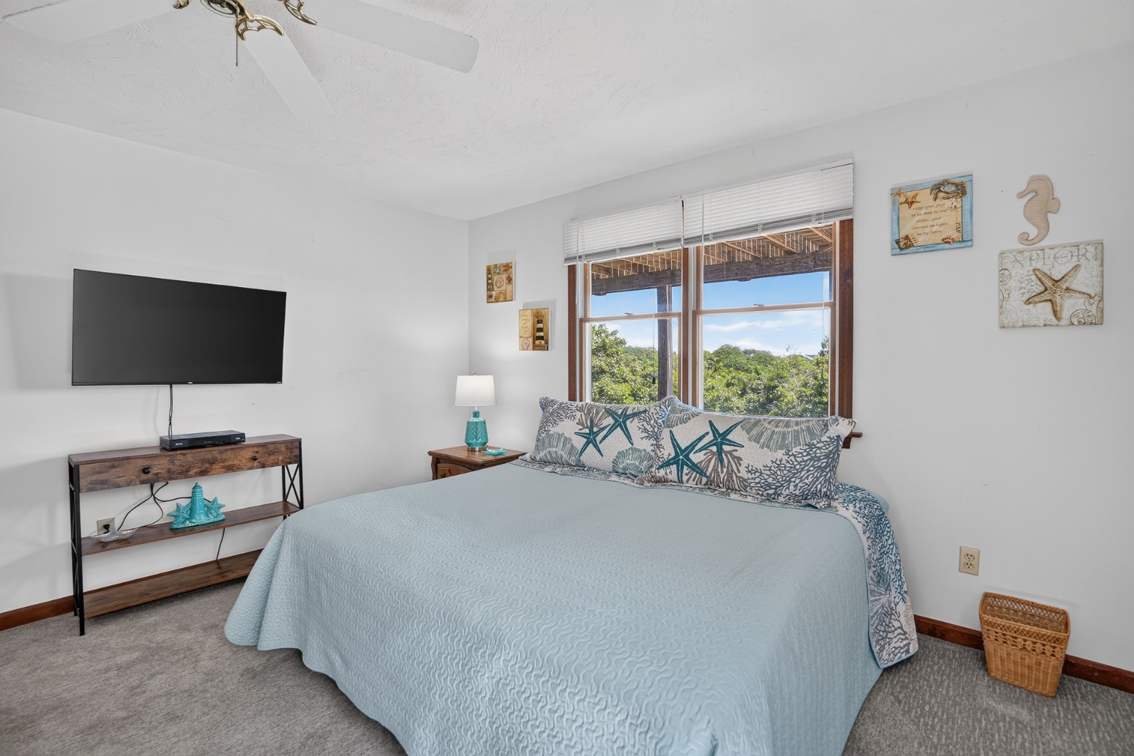 12 Lobsterville Road Aquinnah, MA 02535 - Photo 23 of 28