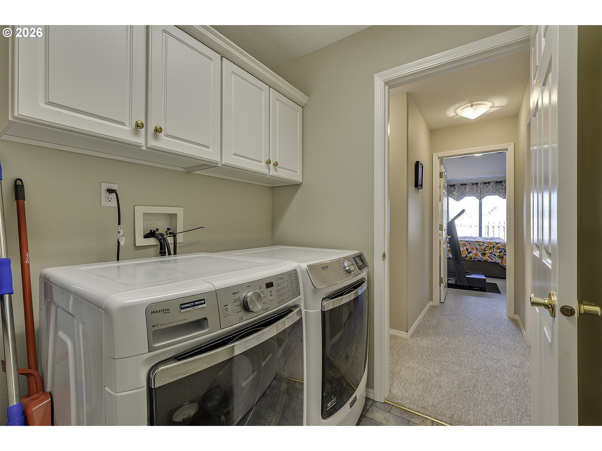 16761 Northwest Stoller Drive Portland, OR 97229 - Photo 18 of 35 a kitchen with a stove and a sink