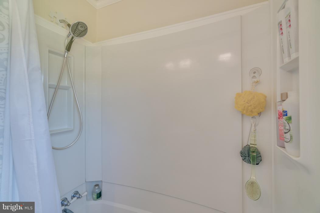 8817 Cooper Road Alexandria, VA 22309 - Photo 20 of 51 Gallery Image 20