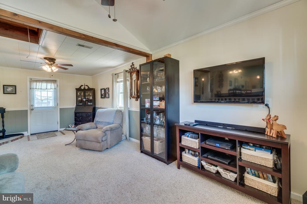 8817 Cooper Road Alexandria, VA 22309 - Photo 28 of 51 Gallery Image 28