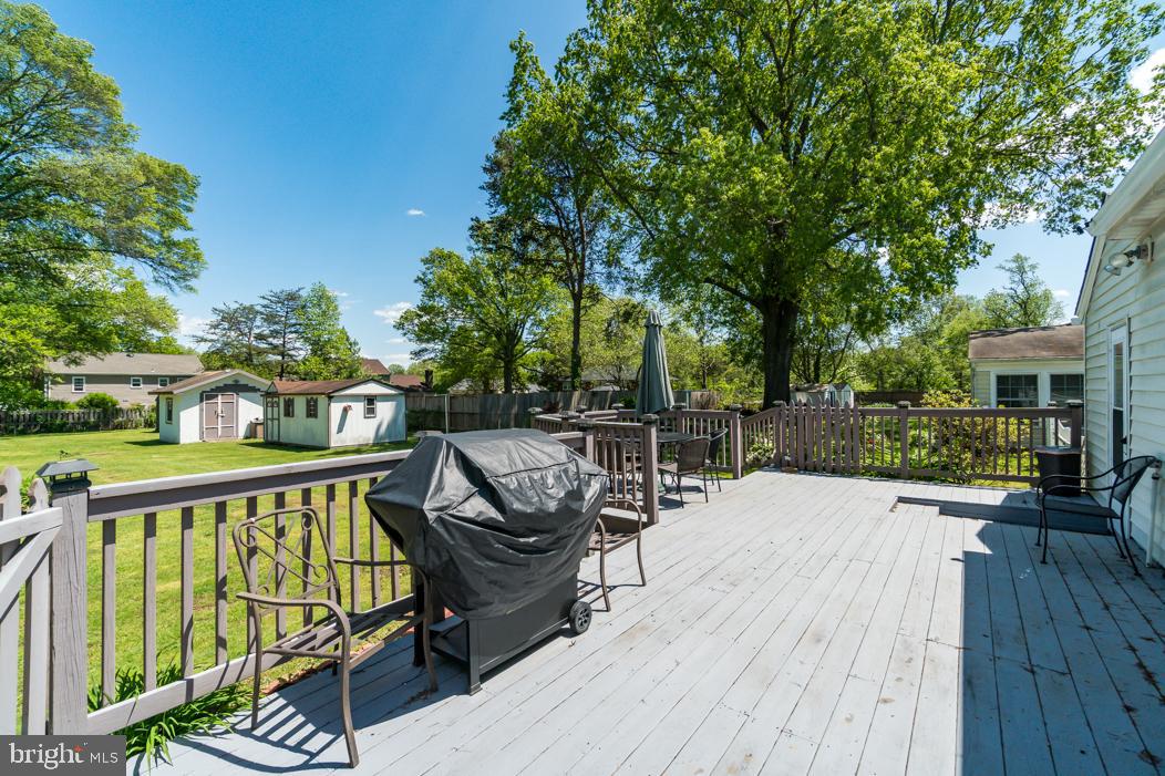 8817 Cooper Road Alexandria, VA 22309 - Photo 37 of 51 Gallery Image 37