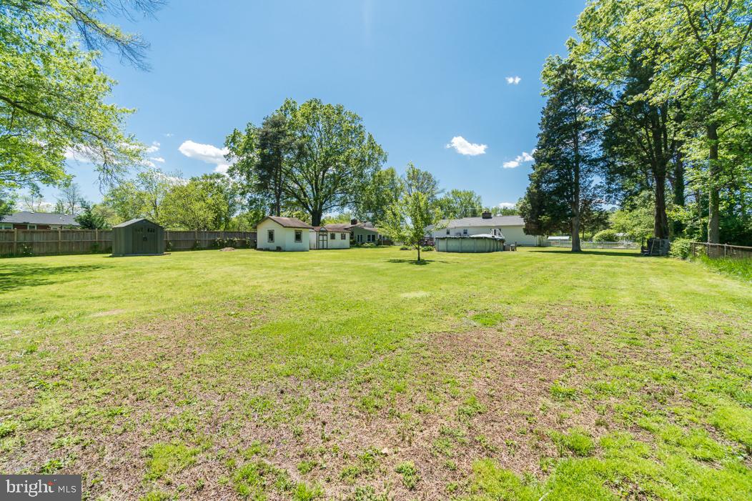 8817 Cooper Road Alexandria, VA 22309 - Photo 46 of 51 Gallery Image 46