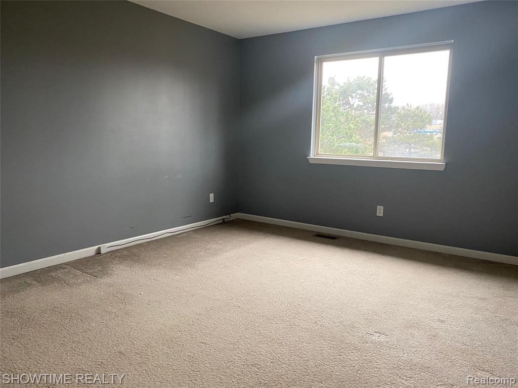 12224 19 Mile Road Sterling Heights, MI 48313 - Photo 30 of 37