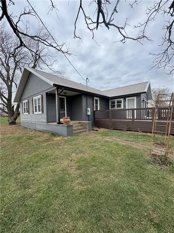 $290,000 | 1883 Maple Road, Fort Scott, KS 66701