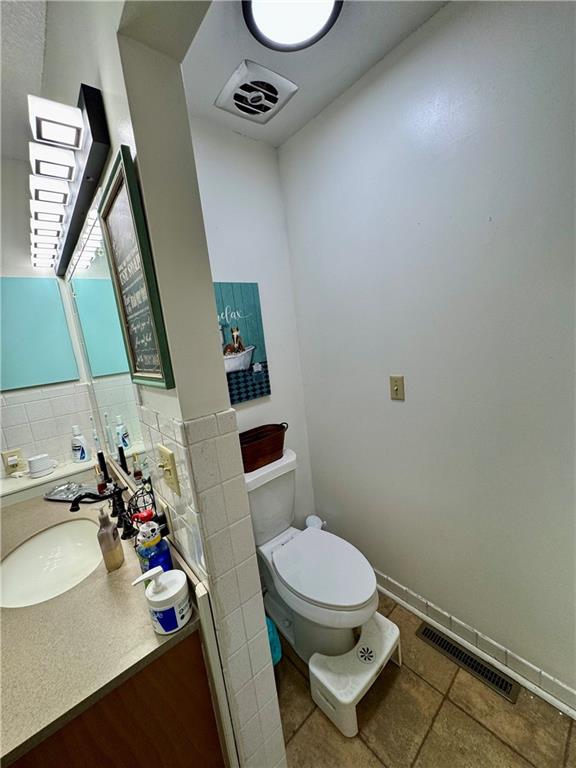 1883 Maple Road Fort Scott, KS 66701 - Photo 13 of 59