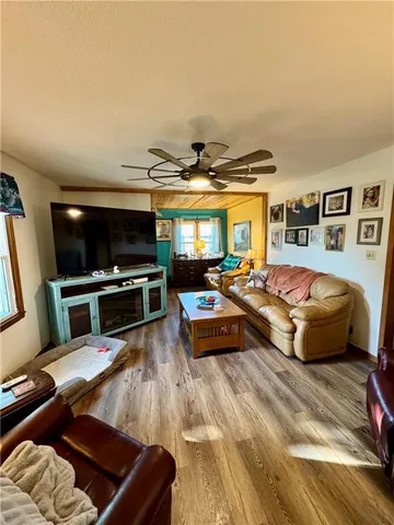 $290,000 | 1883 Maple Road, Fort Scott, KS 66701