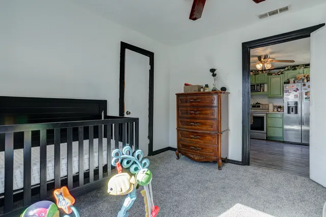 a view of livingroom with furniture