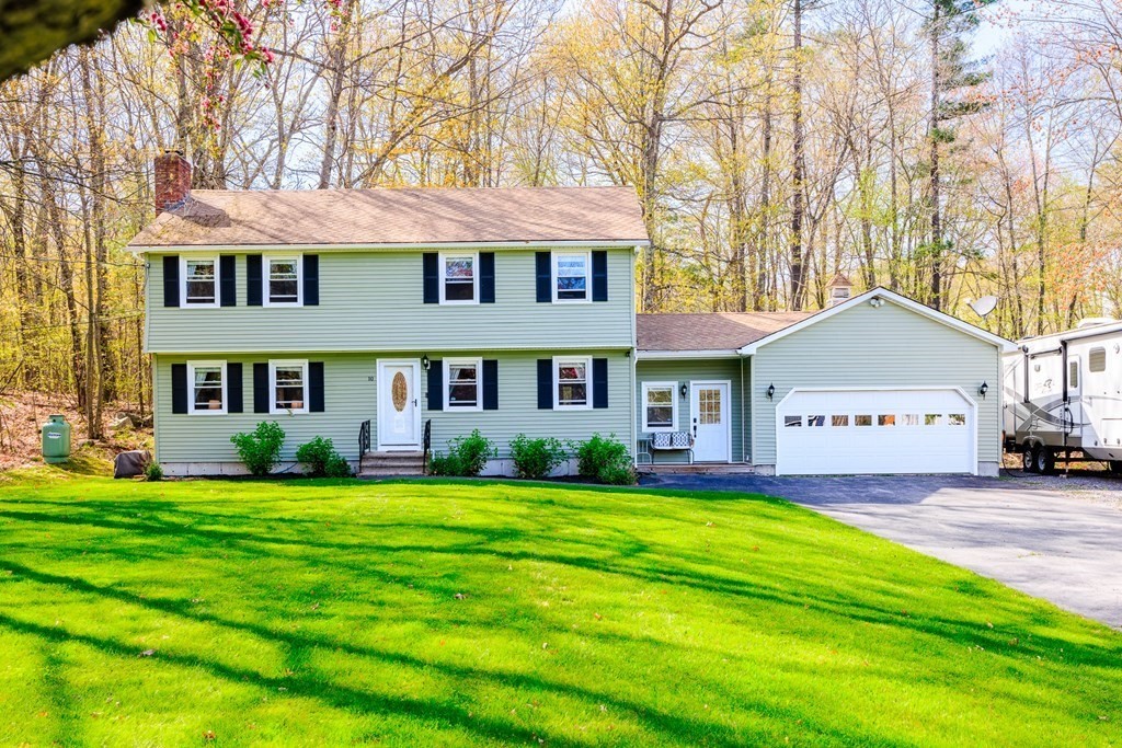 10 Dattilo Road Derry, NH 03038 - Photo 3 of 38 Gallery Image 3
