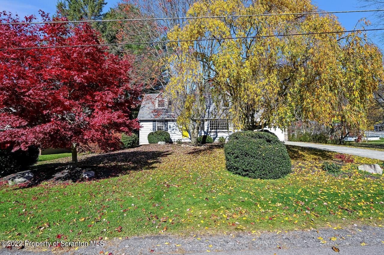 104 Fern Lane Moscow, PA 18444 - Photo 37 of 44 a view of a garden