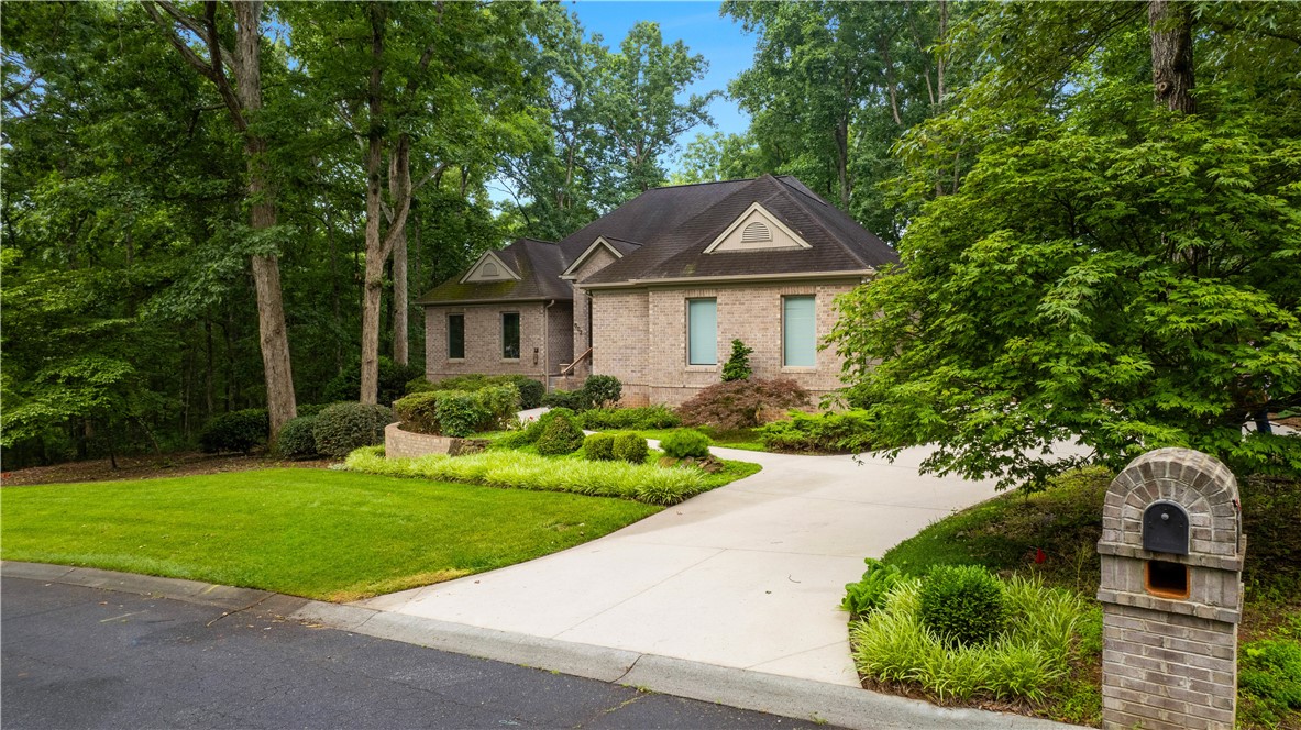 602 Red Maple Way Clemson, SC 29631 - Photo 4 of 44