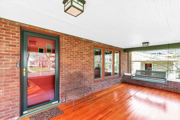 $400,000 | 1009 West Hill Street, Champaign, IL 61821