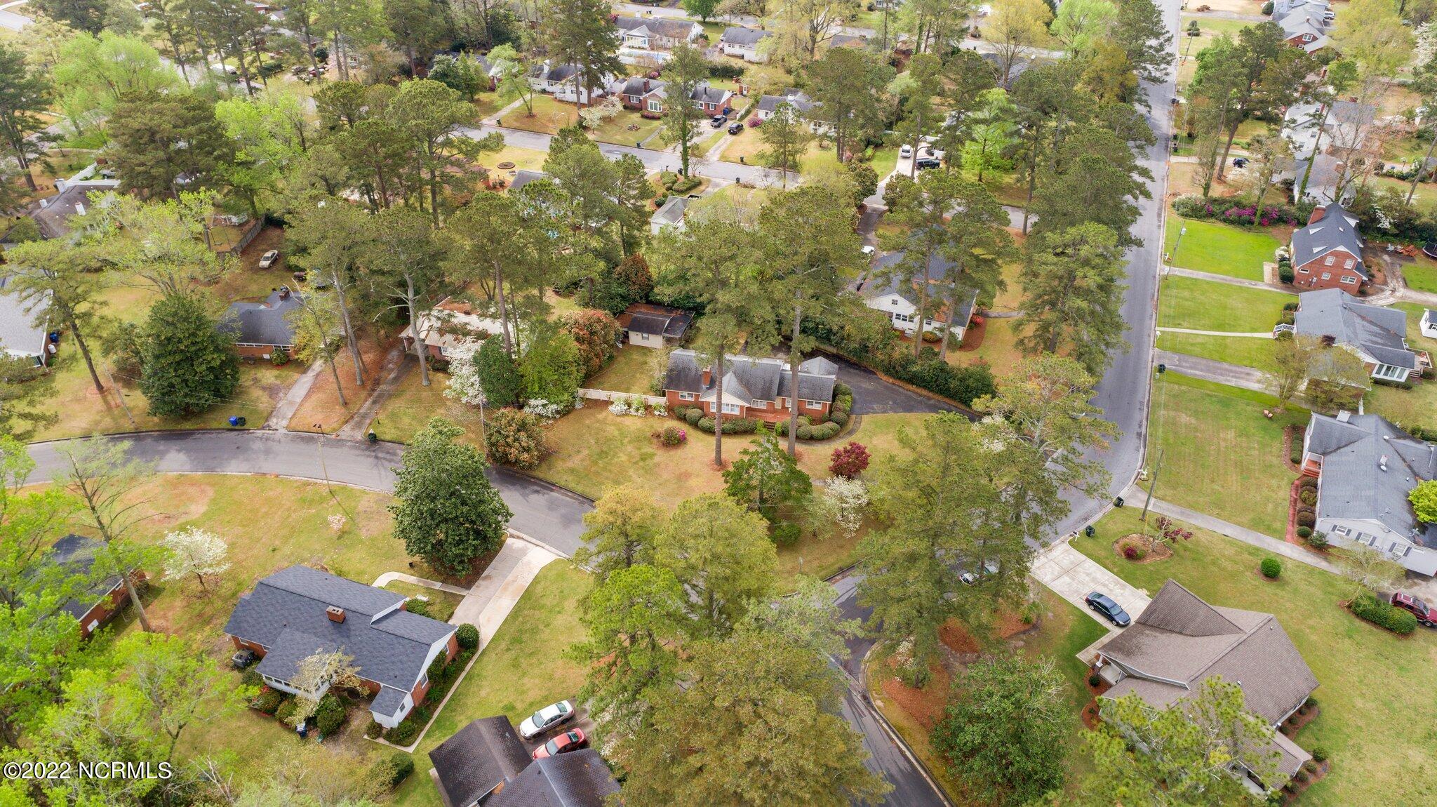 2203 Greenbriar Road Kinston, NC 28501 - Photo 12 of 37 15-web-or-mls-DJI_0006