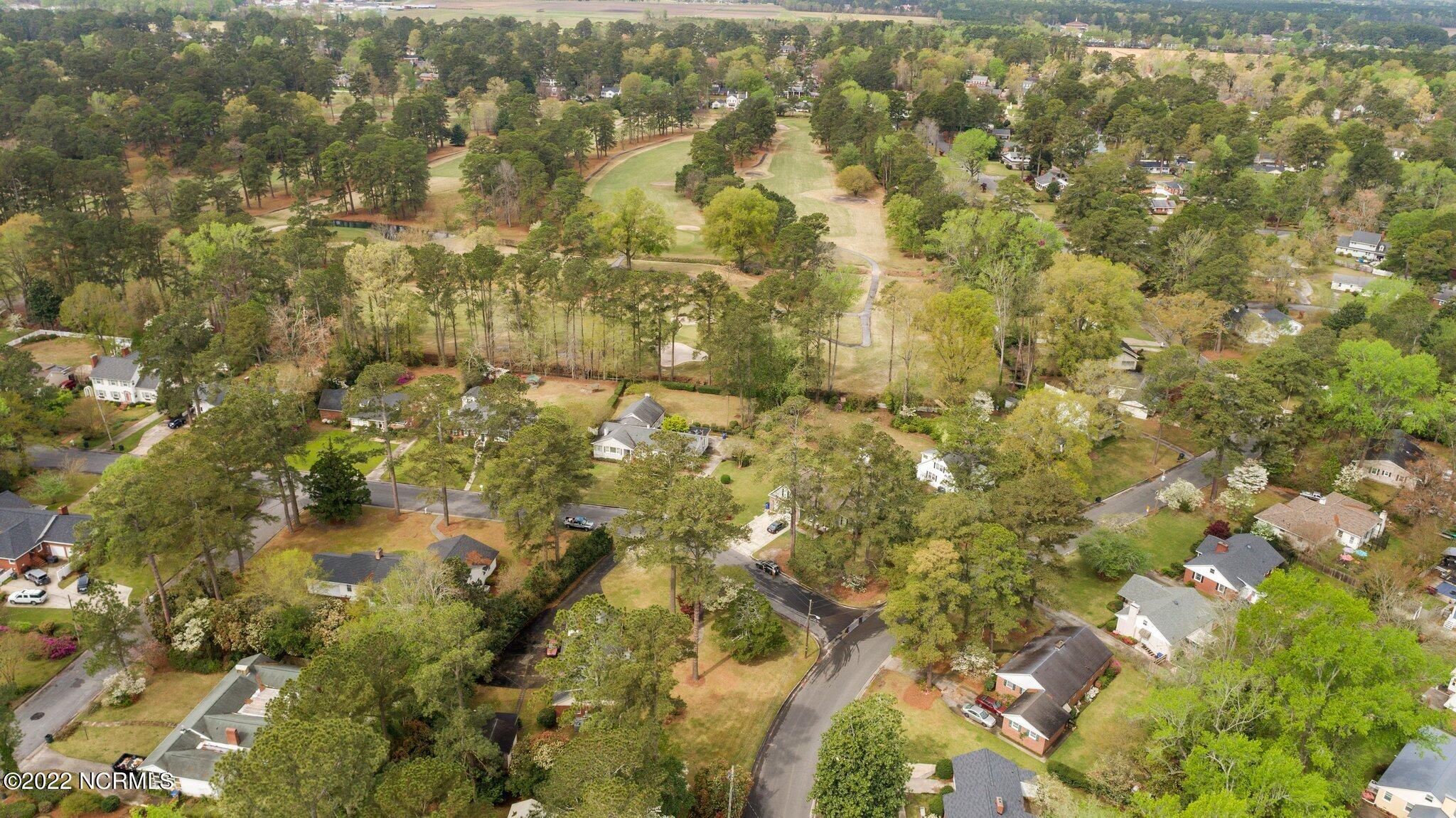 2203 Greenbriar Road Kinston, NC 28501 - Photo 13 of 37 16-web-or-mls-DJI_0007