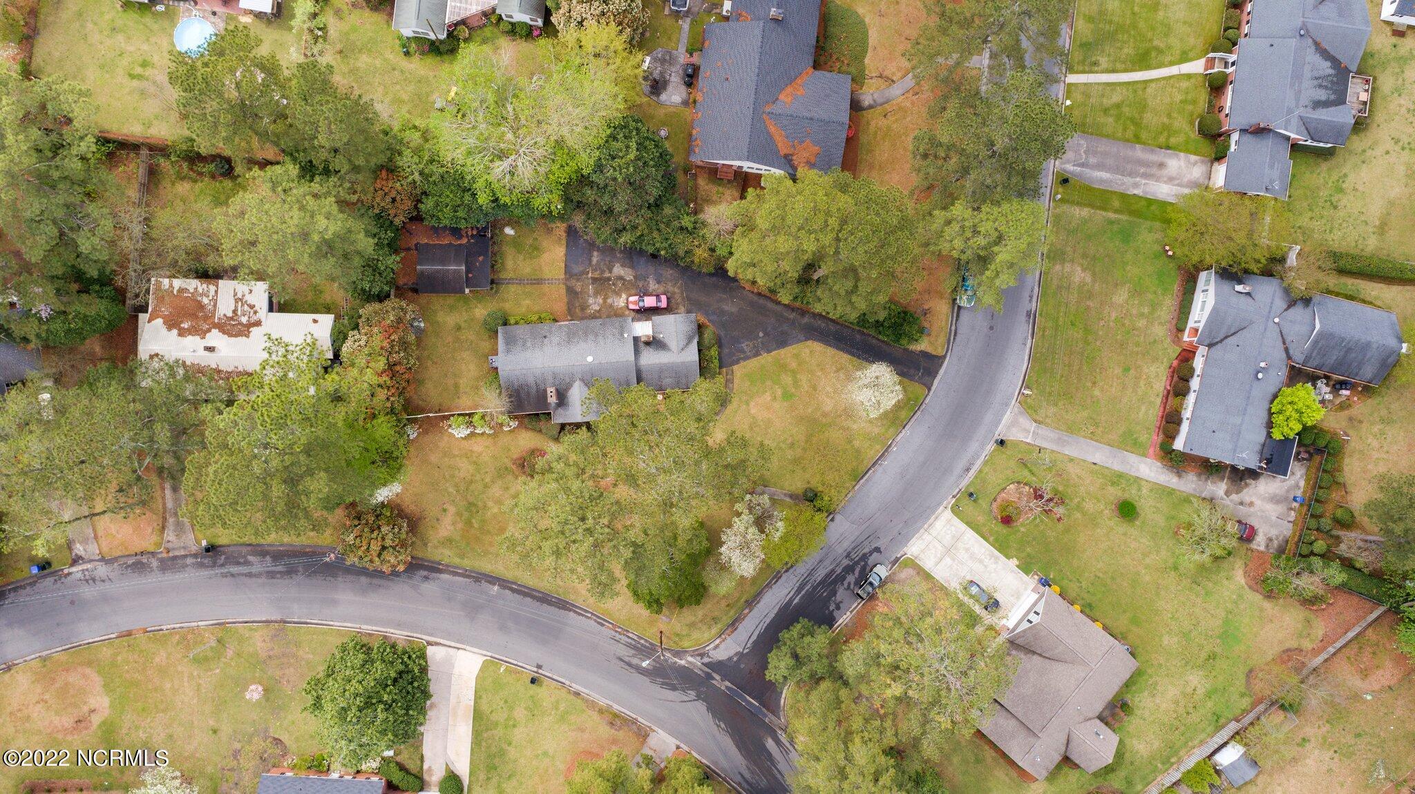 2203 Greenbriar Road Kinston, NC 28501 - Photo 14 of 37 17-web-or-mls-DJI_0008